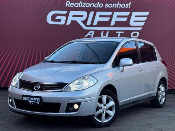 NISSAN TIIDA 1.8 S 16V FLEX 4P MANUAL NISSAN TIIDA 1.8 S 16V FLEX 4P MANUAL